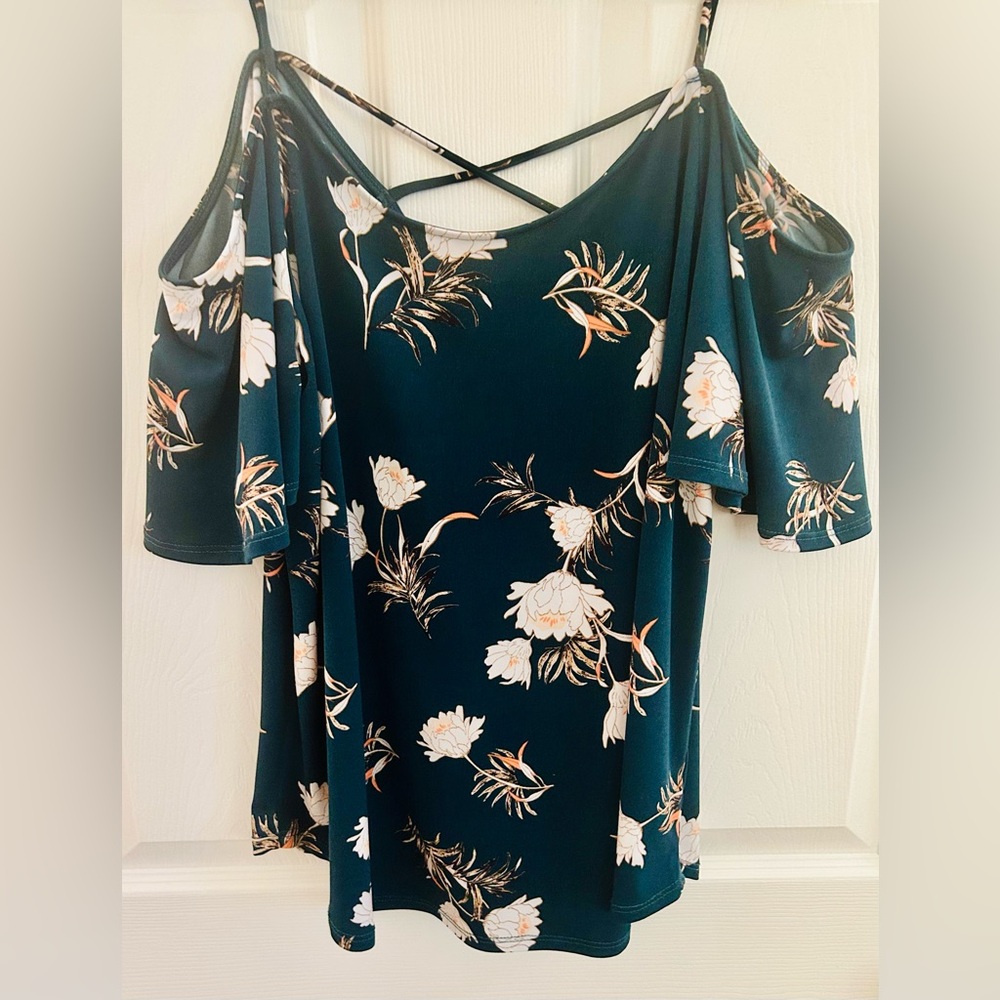 Floral Short Sleeve Cold-Shoulder Top.